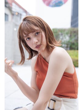 エイミー(Aimee) Aimee 外ハネボブ×アッシュグレージュ