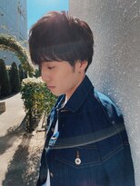 リタ(Lita)&nbsp;スリークショート　サイドグラデーション