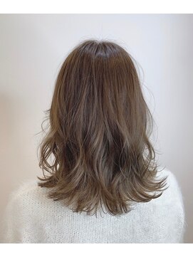 アニータバイガネイシャ(Aujua anita by ganesha) #こなれブラウン#外ハネ巻き#髪質改善#長浜#ブリーチ