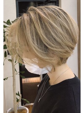 ネックス 表参道本店(nex) フェザーバングで小顔美人