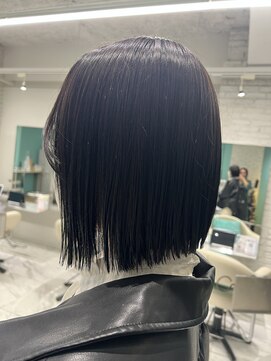 リーホリエ(Lee Horie) 【MOMOKA】切りっぱなしボブ