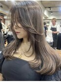 ミディアムヘアグレージュカラーデザインカラーシルキーベージュ