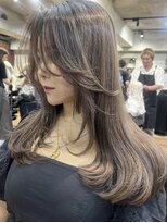 サイン 表参道(SIGN)&nbsp;ミディアムヘアグレージュカラーデザインカラーシルキーベージュ