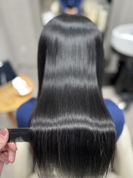 ミントリーフ(Mint leaf) 髪質改善トリートメント【カラーエステ】ヘッドスパ付