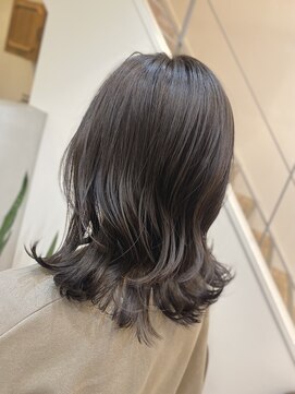 マイン(MINe) 赤み消し シークレットハイライト グレージュ +4400円~