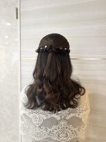 エルバイラビス 大宮(elu by lovis)&nbsp;《Ami》ヘアセット/ゆるふわハーフアップ/大宮