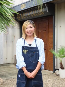 経験豊富な女性スタイリストによる完全マンツーマン施術！大人女性特有の髪のお悩みにも応えます◎