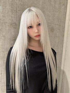 モニカ(MONIQA) ホワイトカラー