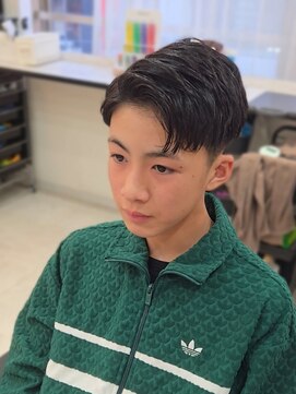 ラピス 名古屋駅前店(Lapis) 七三短髪スタイル