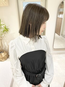 トマト(TOMTO) 【HOSSY】大人ボブ_アッシュブラウン