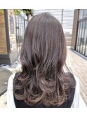 #アッシュブラウン　#レイヤーカット　#顔周りレイヤー