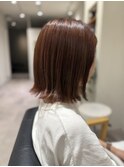 外ハネ切りっぱなしボブ