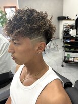 縁 ハナレ(en 870)&nbsp;スペインカール