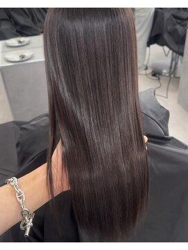 カレント 蕨(THE CURRENT) 川口 レイヤーカット髪質改善酸性縮毛矯正ハイライト30代40代