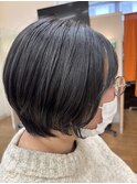 ショートボブ