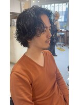 キャンバス バイ ネオリーブ 横浜西口(Canvas by neo.) 横浜★センターパートのシャドウパーマ