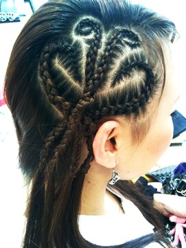 リオビーシンジュク(Rio B SHINJUKU) BUTTERFLY EFFECT