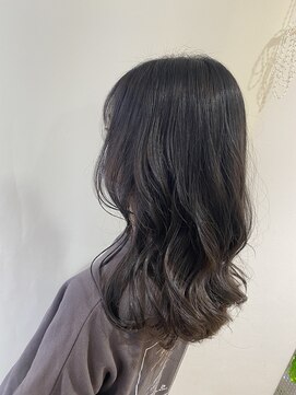 ブロッサム 北浦和店 アッシュグレーグレージュブルーブラックカラー髪質改善北浦和