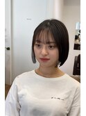 大人ボブ 大人シースルー 顎ラインボブ 縮毛 オリーブカラー