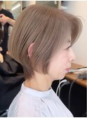 表参道髪質改善カラーウルフショートボブアッシュグレージュ40代