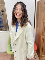 ヴォロンテ(volonte)&nbsp;ウェーブ/強めパーマ/ミディアム/ランダムウェーブ