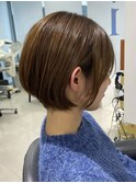 丸みショートシースルーバングくびれボブマッシュショート
