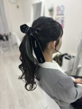 ホワイト(White) ポニーテール