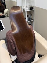 ウル プラス シア(ulu + sia) 誰もが振り向く周りから褒められる髪へ【髪質改善】