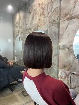 リンドヘアー アンド アイラッシュ(LINDO) 切りっぱなしボブ