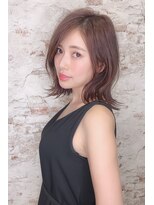 ウィ ラグゼ 北千住店(Oui luxe)&nbsp;外ハネミディアムスタイル