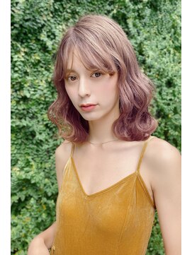 クーエフー(coo et fuu) 長めの前髪のフリンジウェーブミディアムスタイル♪藤沢