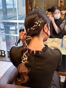 ビュートリアム 梅田(BEAUTRIUM) ヘアセット/ヘアアレンジ/編み下ろし/茶屋町/梅田/梅田