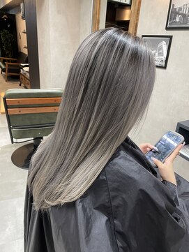 サニー 渋谷(SUNNY) バレイヤージュ、ハイライト、レイヤーロング、グレーベージュ