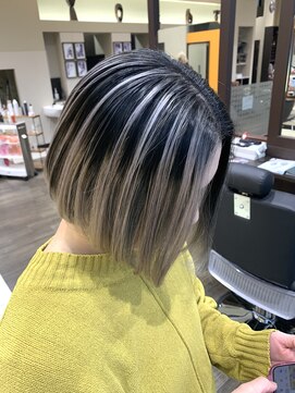 ヴァンカウンシル Kuwana(VAN COUNCIL) バレイヤージュ　シルバーグレージュ