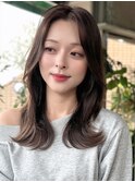 くびれヘアレイヤーカット20代30代40代似合わせフェミニンロング