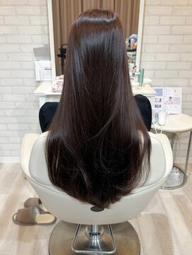 マーリャヘアー(mallia hair) レイヤースタイルレイヤーカットロングレイヤー小顔スタイル