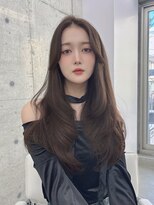 フォンズ(FONS) ロングレイヤー/色っぽワンカールレイヤー/グレージュカラー