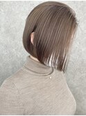 ショートヘア顔周りレイヤーブリーチダブルカラーショートボブ