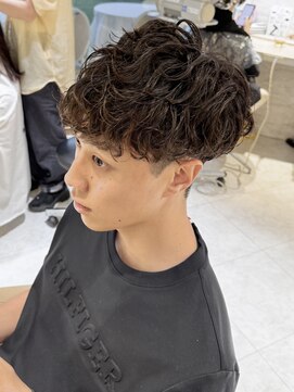 カインド 南青山(hair&make up KIND) 波巻きパーマ 波巻きスパイラル  ツイストスパイラル men's