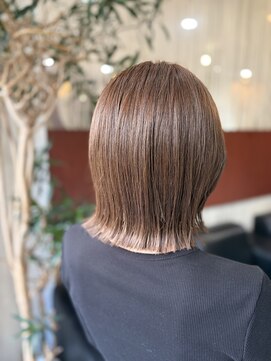 【松澤】ぱつっとボブ