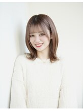 AERA 人気トップスタイリスト　aomi 「日韓トレンド×可愛さ引き出す韓国風スタイル◎」