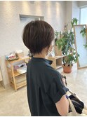 30代、40代、50代/後頭部の丸み/襟足の収まり/ショートカット
