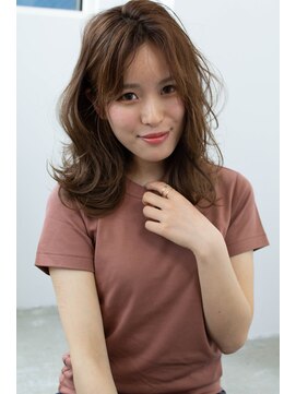 アコロン(acoron) 小顔カット＿アッシュカラー＿くびれセミディ【新宿】