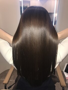 ベイジュ プラス アールサロン エビス(Beige＋Rr salon EBISU) 美髪ミネコラトリートメントうる艶ロング