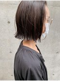 暗髪×ぷつっとボブ