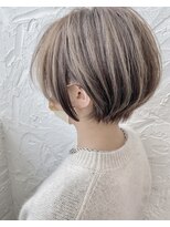 カモン(CAMON)&nbsp;[CAMON.]#メルティカラー#フェザーバング#丸みショート