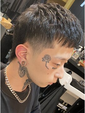 フランクスバーバーリザーブ 人形町店(FRANK’S BARBER RESERVE) ショートマレットテーパーフェードバーバースタイルS