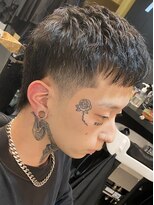 フランクスバーバーリザーブ 人形町店(FRANK’S BARBER RESERVE) ショートマレットテーパーフェードバーバースタイルS