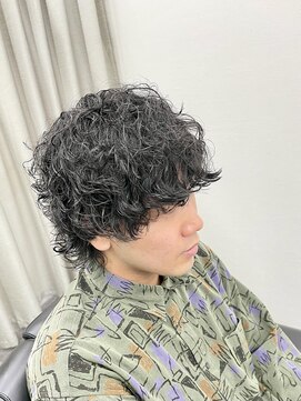 ベロ(Belo) メンズパーマツーブロックマッシュウルフスパイラル