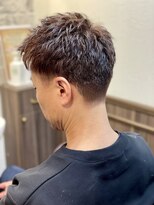 ミリオンバックス 上野(Million Bucks)&nbsp;【アッシュブラック/ベリーショート/ウルフ/カルマパーマ】